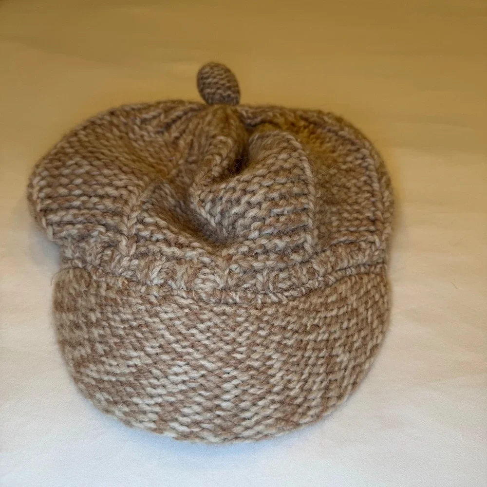 Banana Republic Wool Alpaca Chunky Knit Newsboy Cap Tan Cream‎